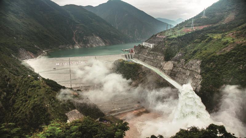 四川汉源县瀑布沟电站混凝土工程